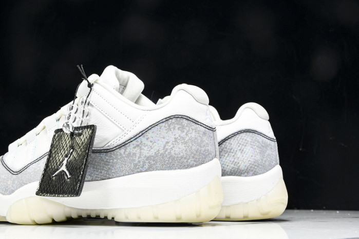 Air Jordan 11 Low CNY “Year of the Snake” HQ7000-001