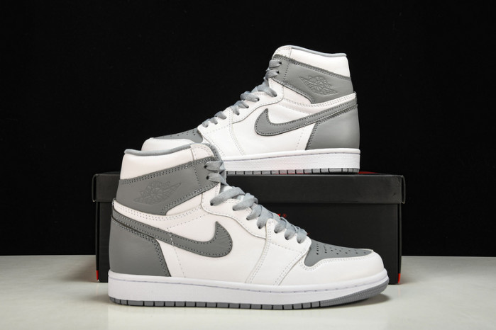 air jordan 1 high og "stealth" 555088-037