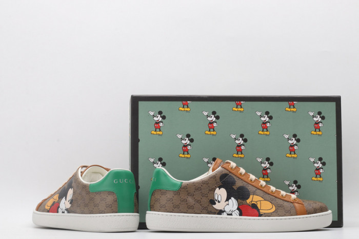 gc ace embroidered low-top sneaker gc-19