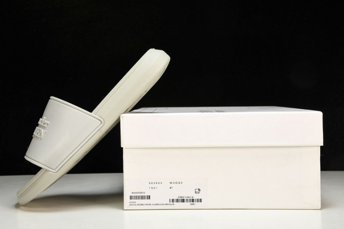 M*Q*en slide cophsoe mqs-03