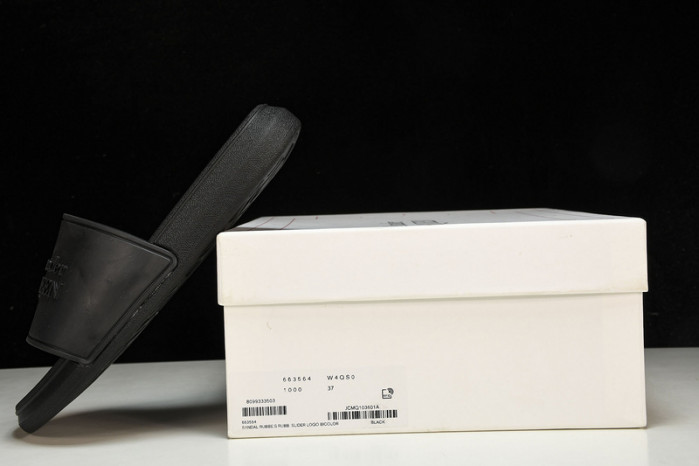 M*Q*en slide cophsoe mqs-06