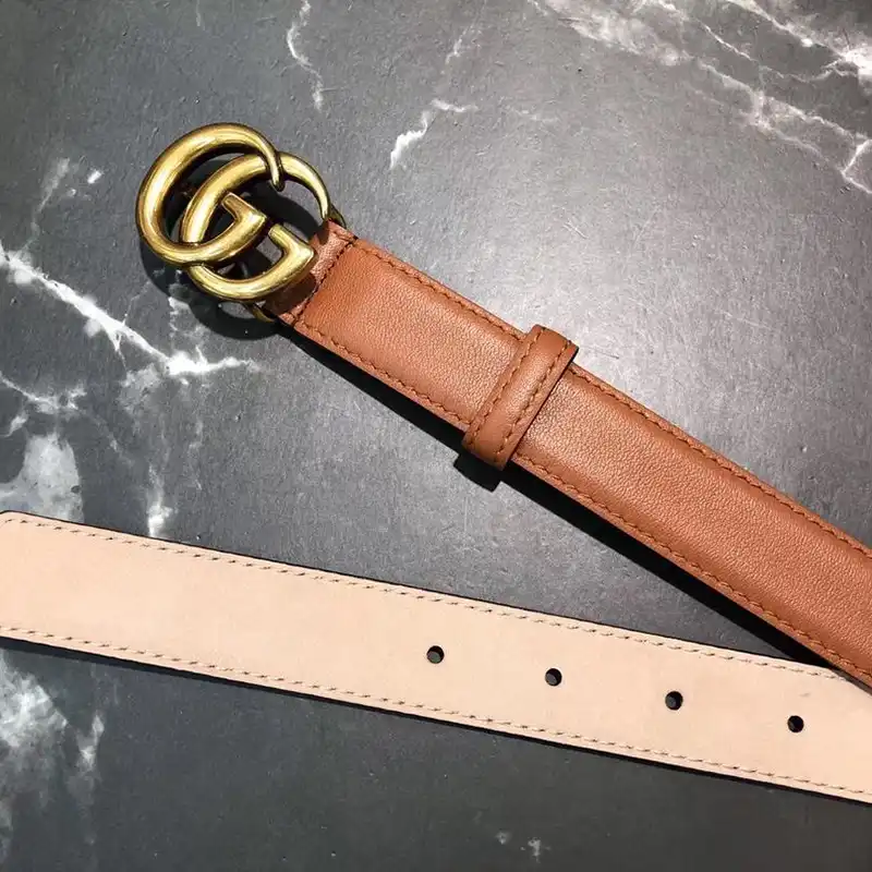 G*u*i s belte 1905bl0153