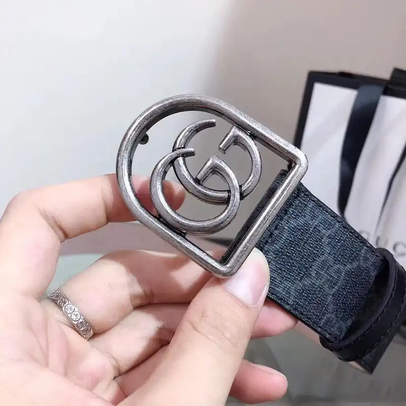 G*u*i s belte 1905bl0251