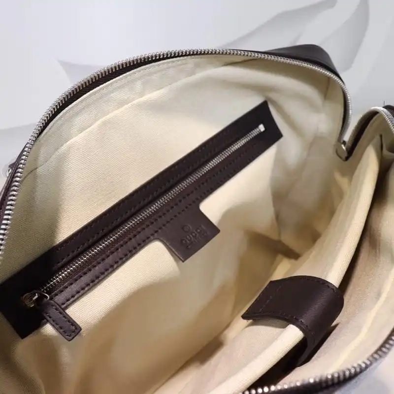 G*u*i briefcases 19gm0021