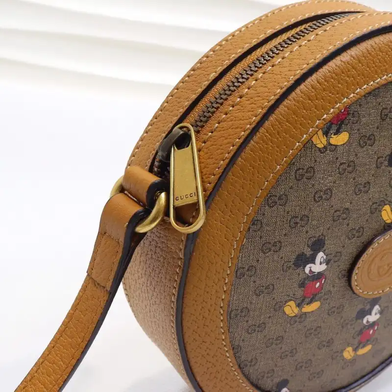 G*u*i bags 20dj570053