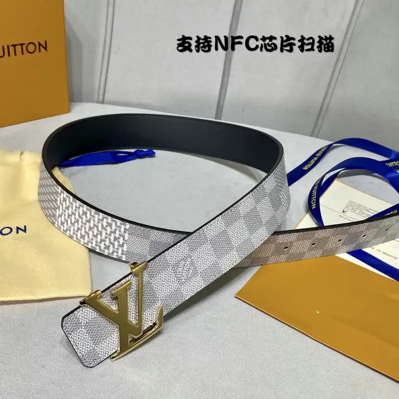LV Belts 2102SH0038