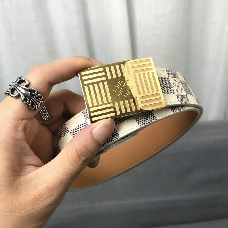 LV Belts 2102SH0065