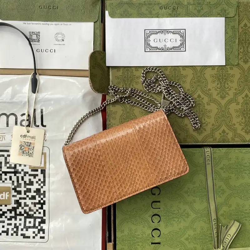 G*u*i bag 2109ya0220