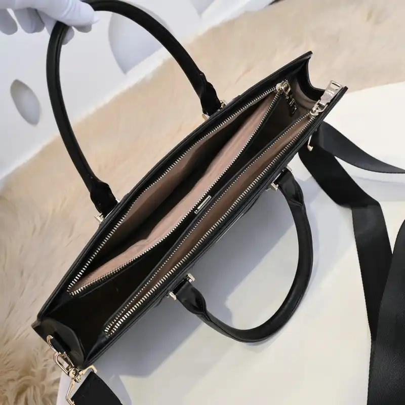 Prada Bags 2111YZ0057