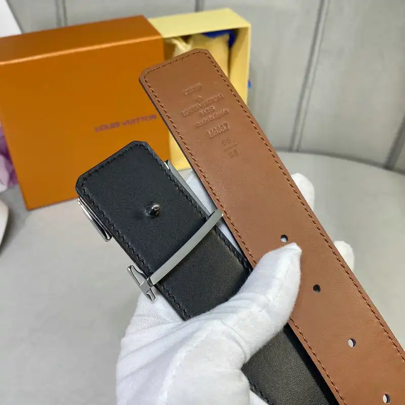 LV Belts 2201XA0056