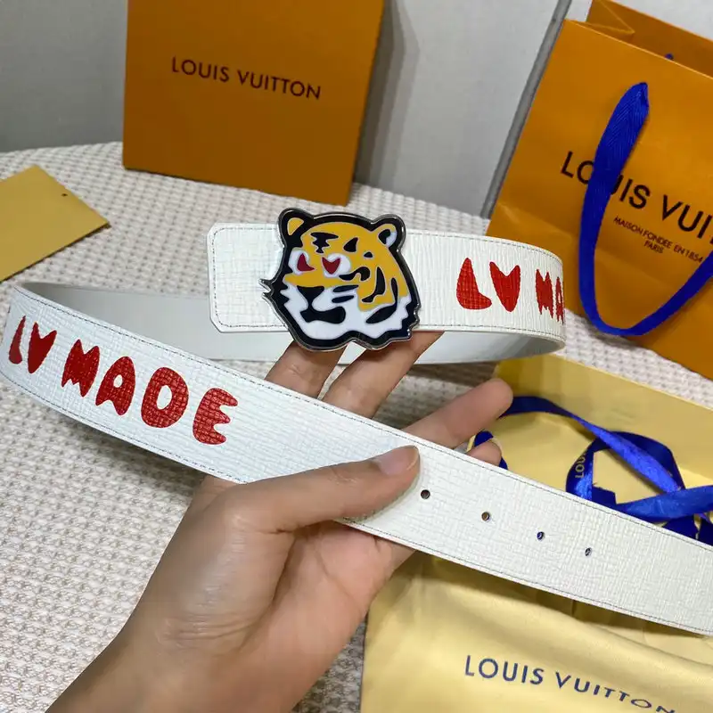 LV Belts 2201XA0134