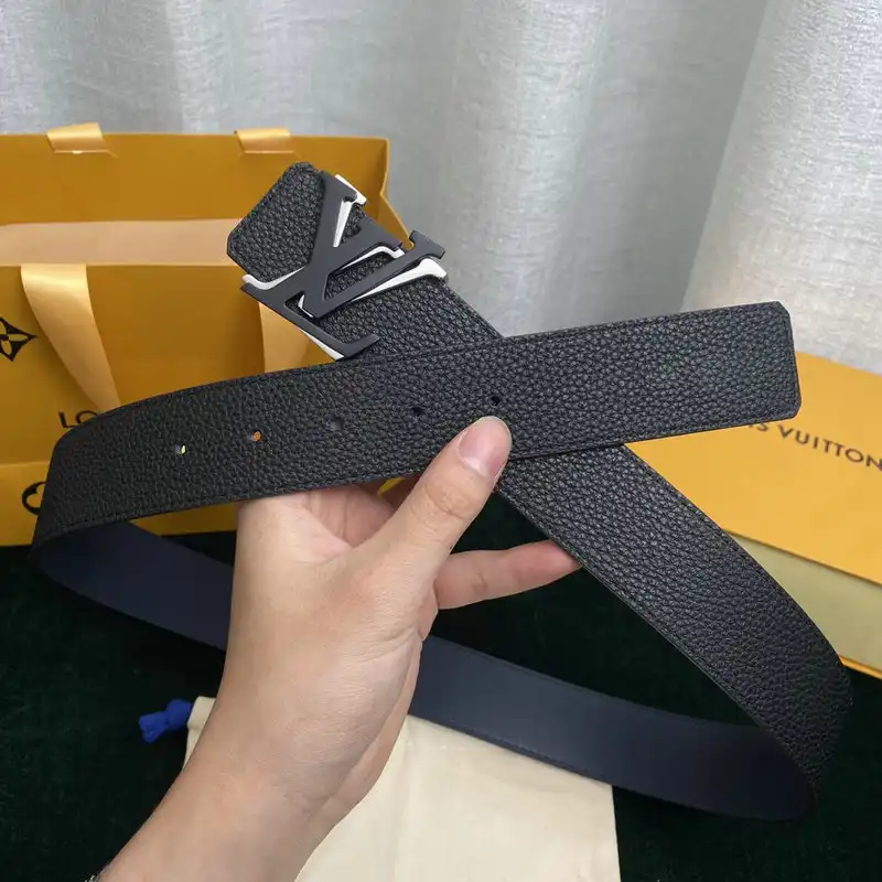 LV Belts 2201XA0257
