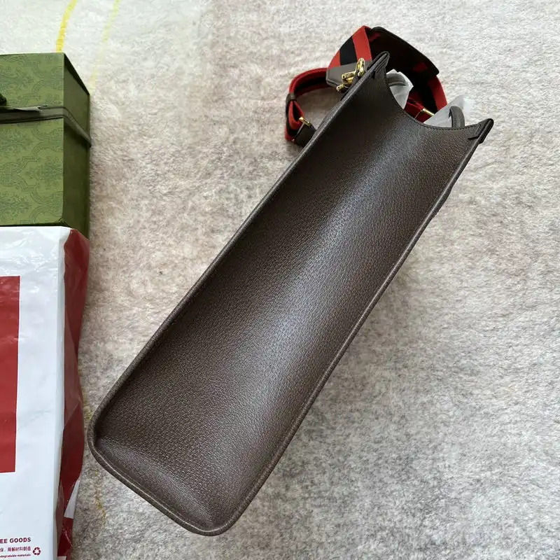 G*u*i bag 2207ya0009