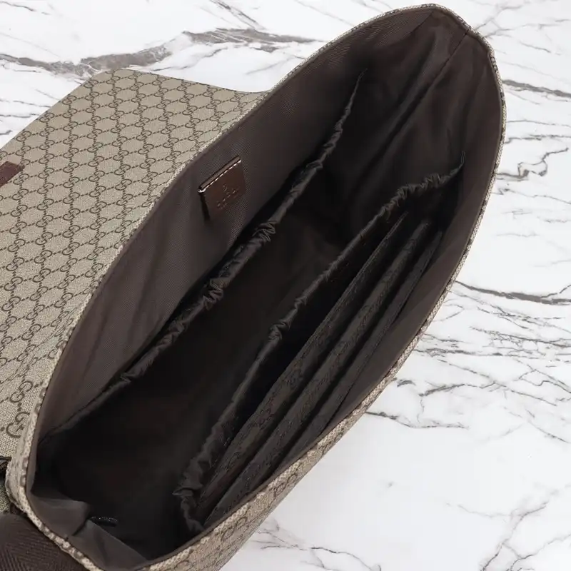 G*u*i bags 2407ya0015