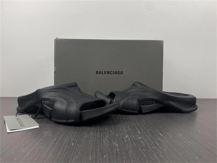 BLCG SLIPPERS FlexibleFit 5589