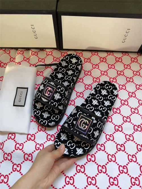 Minimalist Gocci Slipper 5715