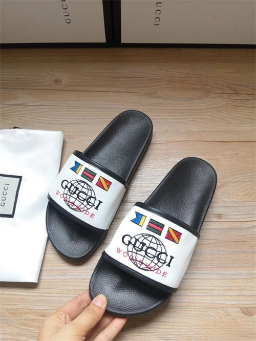 Sporty Gocci Slipper 5702