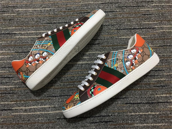 lightweight G*u*i ace sneaker 147