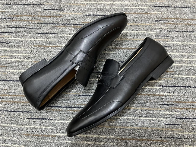 G*u*i loafer stylish 346