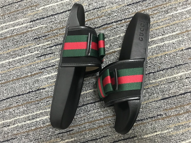 G*u*i slide elegant 371