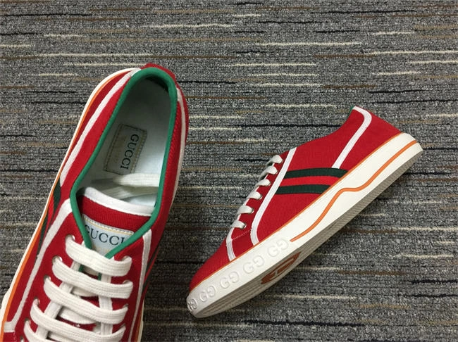 classic G*u*i tennis 1977 sneaker 79