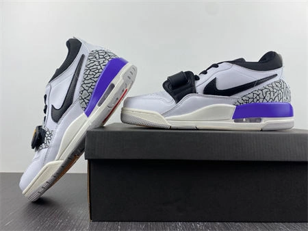 Youthful Jordan Legacy 312 Low Lakers CD7069- 4198