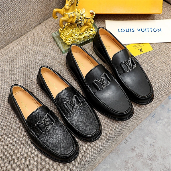 Supportive Lv Loafer 1898