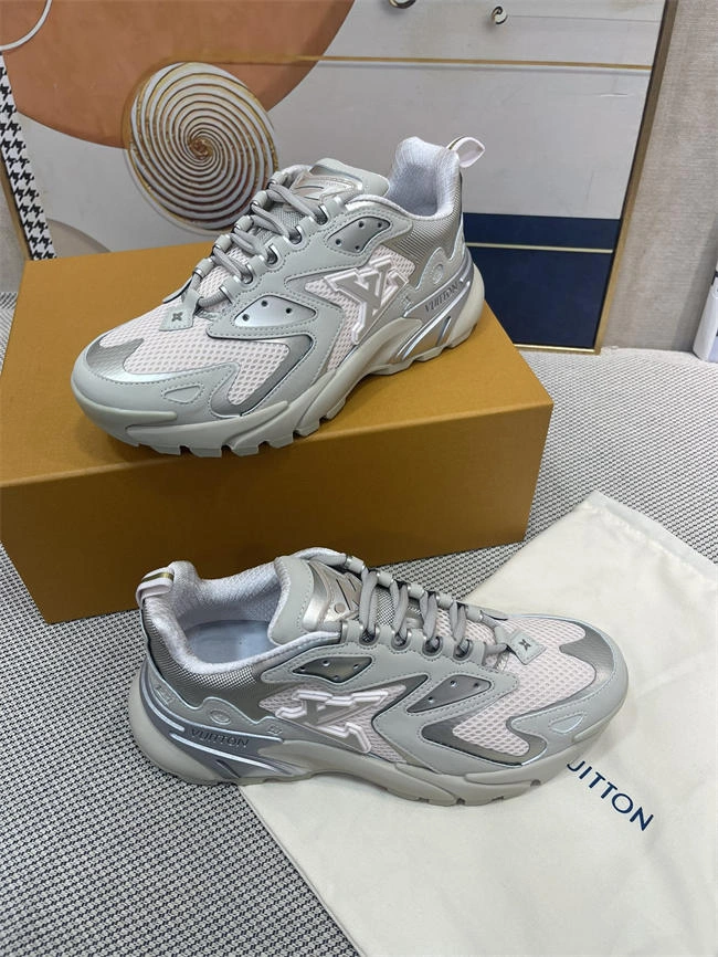 Unisex Lv Runner Sneaker 1988