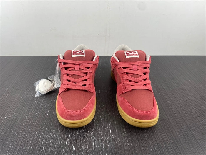 Nike SB Dunk Low Adobe DV5429- Practical 4655